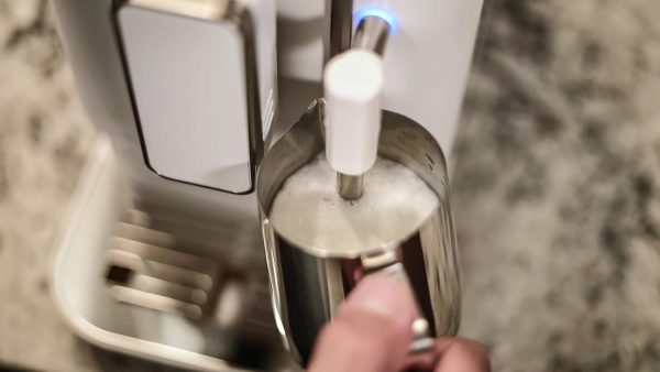 Concierge Elite Diamond White: Luxurious Radiance for a Flawless Finish - Image 10